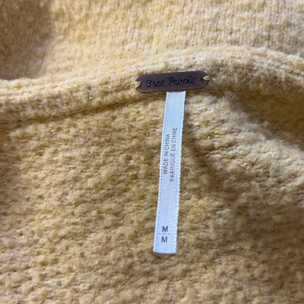 Free People Thats A Wrap Surplice V-Neck Sweater Yellow Long Sleeve Knit Sz M